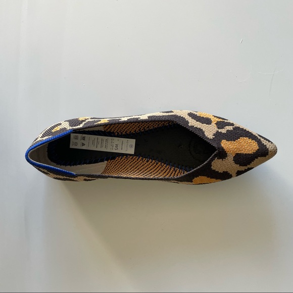 Rothys Big Cat Point Size 5 - Picture 6 of 10